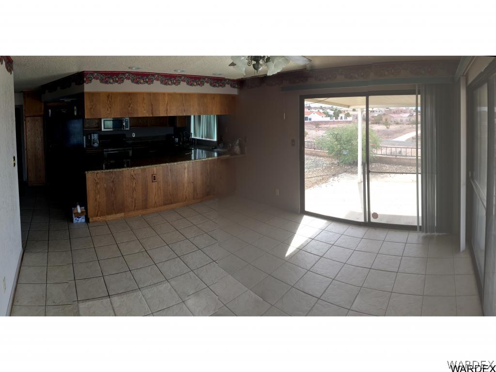 4266 Mercer Road Bullhead City, AZ 86429 - Photo 6 of 33 Kitchen Dining rev