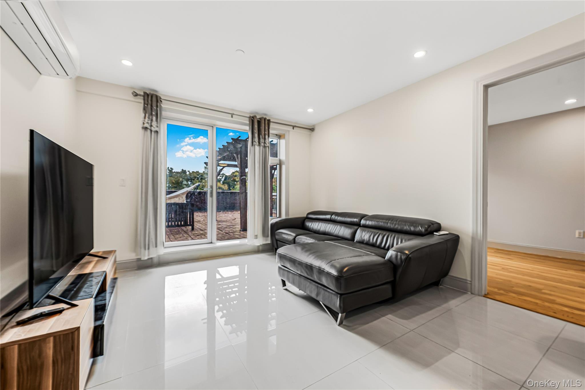 6538 Austin Street, Unit 2A Queens, NY 11374 - Photo 13 of 20