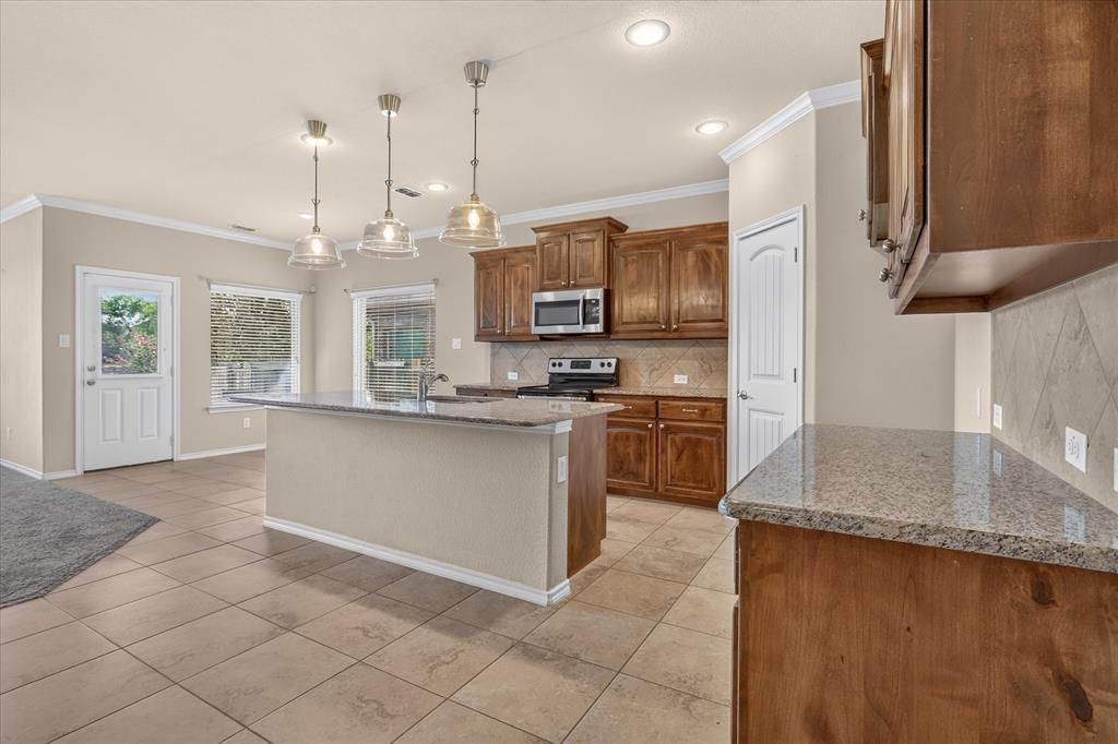 1004 Katherine Road Weatherford, TX 76087 - Photo 18 of 38 Gallery Image 18