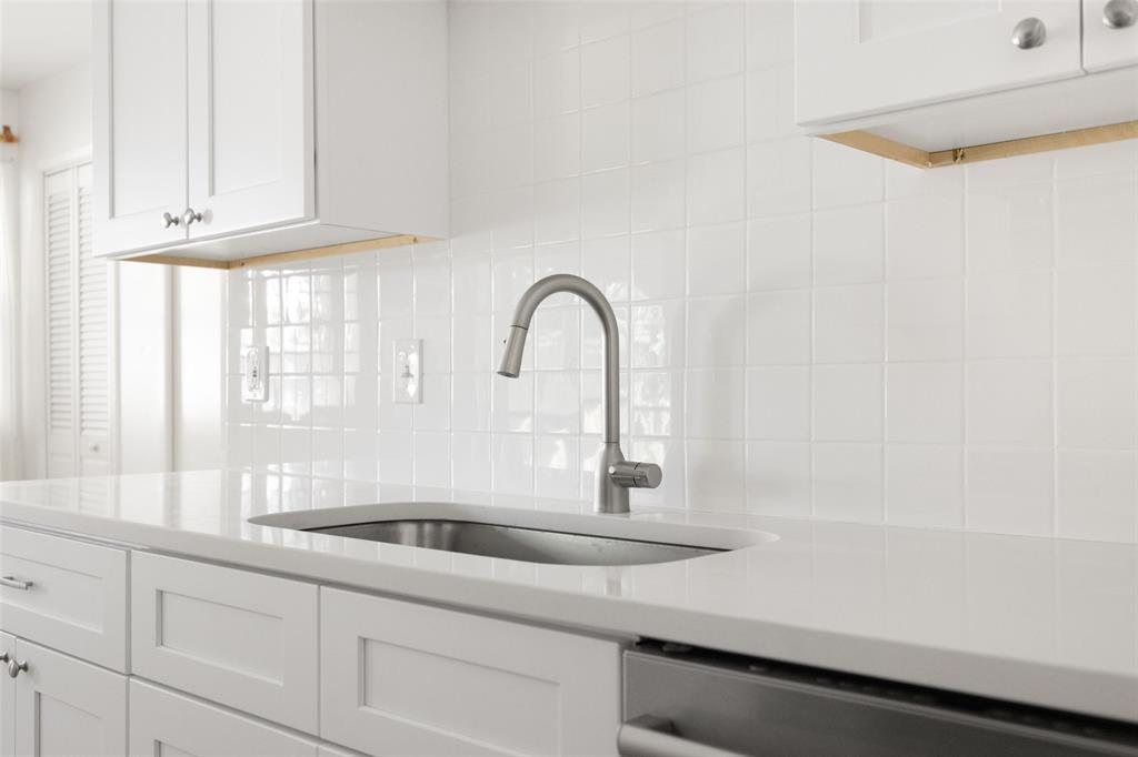 812 Sherbrook Drive Richardson, TX 75080 - Photo 12 of 28