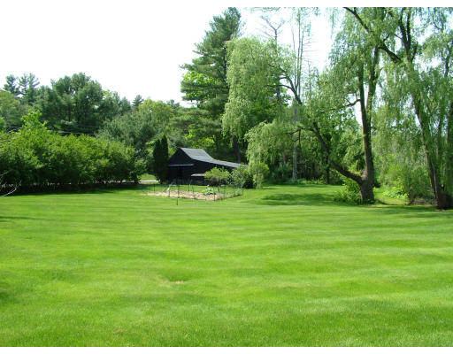 37 Bare Hill Road Topsfield, MA 01983 - Photo 9 of 10