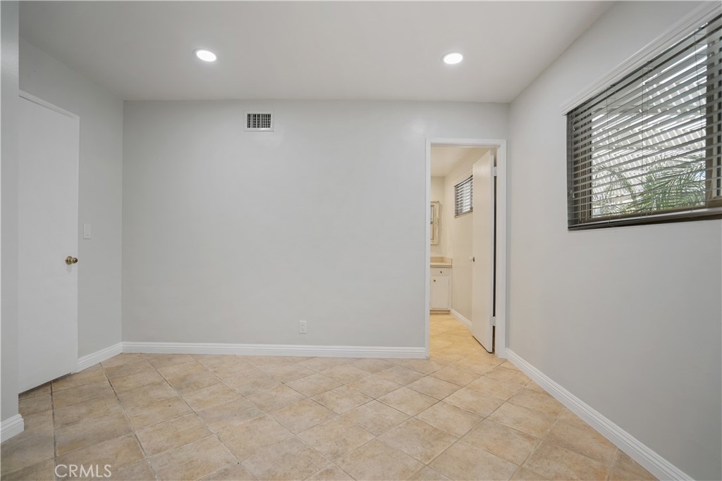 7055 Avenida Leon Rancho Cucamonga, CA 91701 - Photo 12 of 25