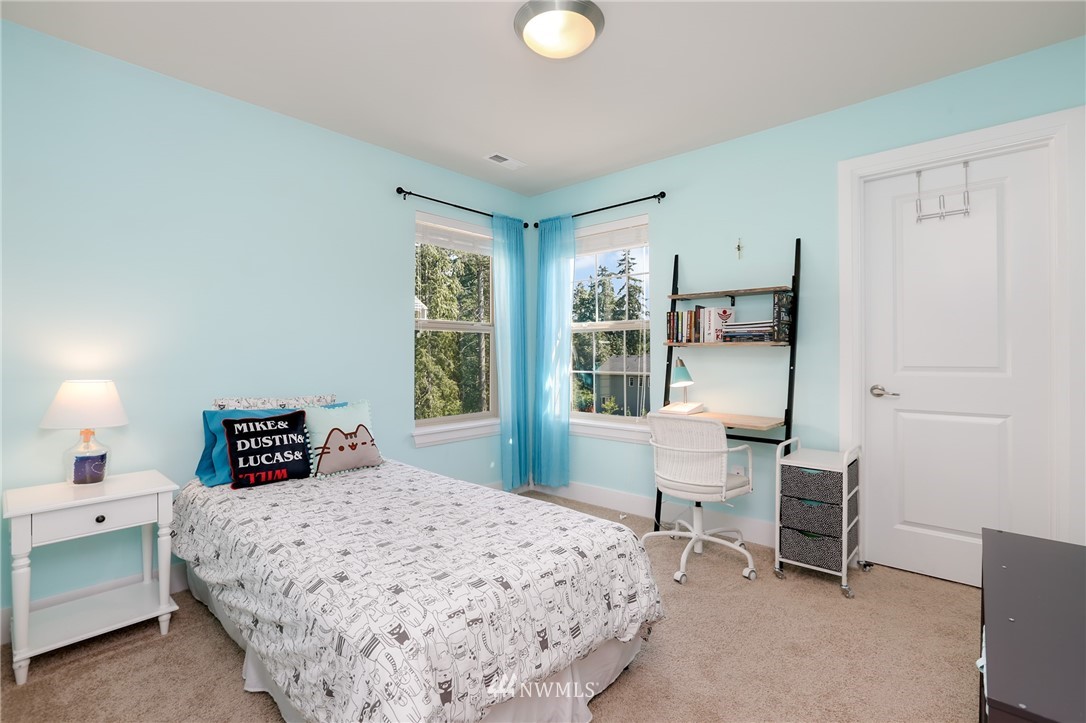 317 202nd Street Southeast Bothell, WA 98012 - Photo 16 of 25