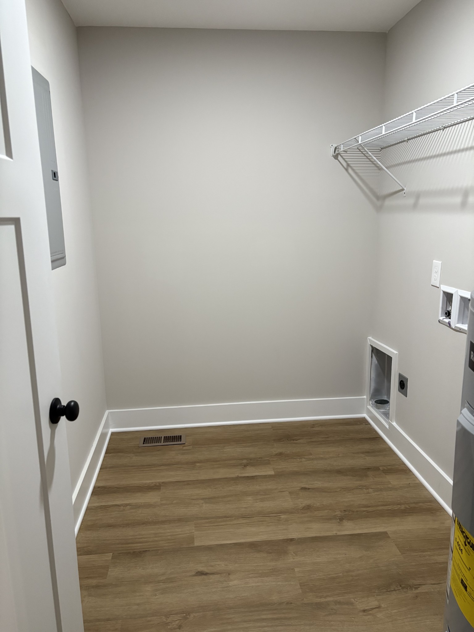 2264 Collier Road Cornersville, TN 37047 - Photo 14 of 20 a view of a room with wooden floor and white walls