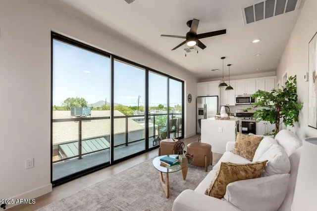 $1,895 | 1508 West Sherman Street, Unit A, Phoenix, AZ 85007