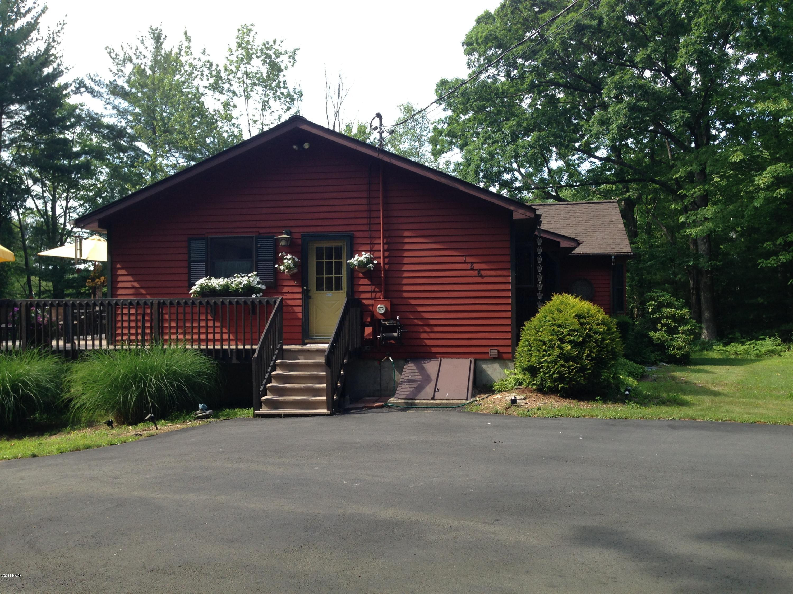 186 Pedersen Ridge Road Milford, PA 18337 - Photo 31 of 41 Large paved driveway