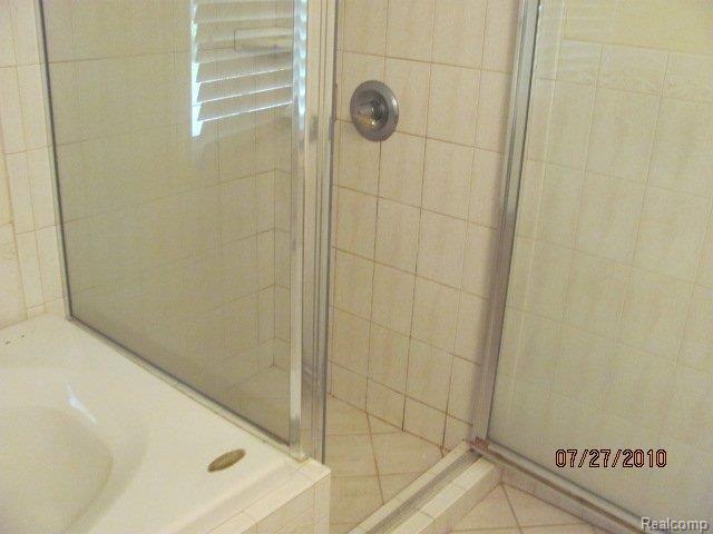 3457 Woodcrest Road Rochester, MI 48309 - Photo 8 of 11 19 Bath 1