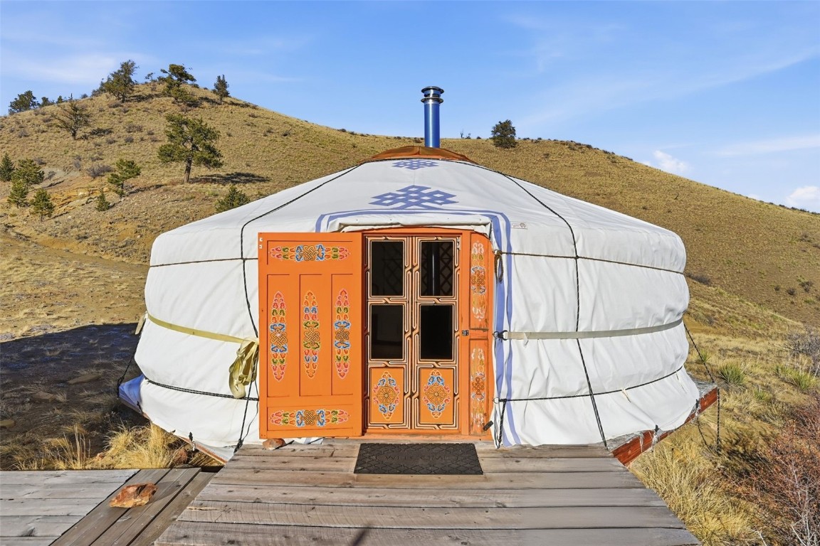 3490 Clear Creek Road Hartsel, CO 80449 - Photo 14 of 39 a front view of a house