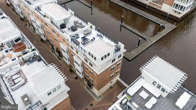 $1,999,950 | 650 Ponte Villas North, Unit 137, Baltimore, MD 21230