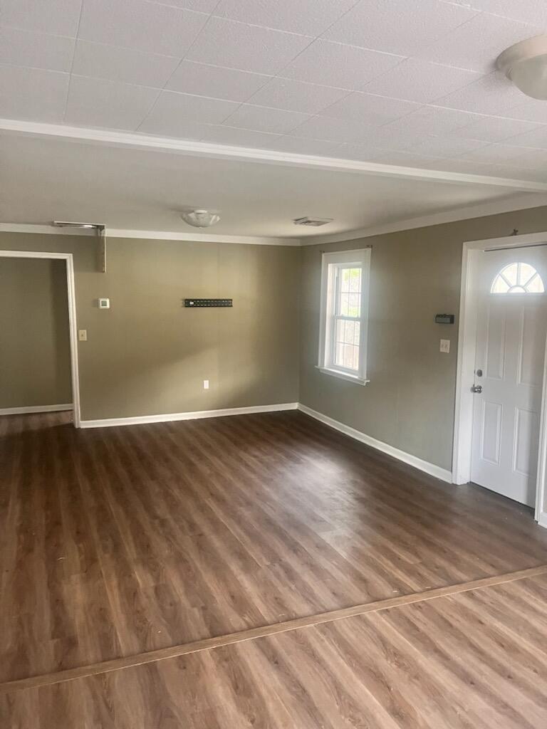 7030 Mt Chestnut Road Roanoke, VA 24018 - Photo 2 of 14 IMG_0474