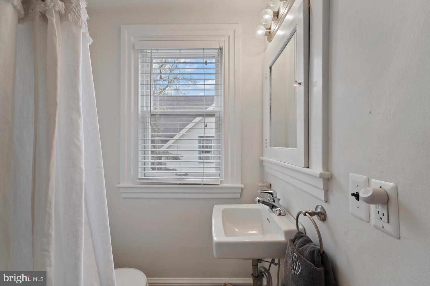 243 Lenoir Avenue Wayne, PA 19087 - Photo 23 of 35 Gallery Image 23