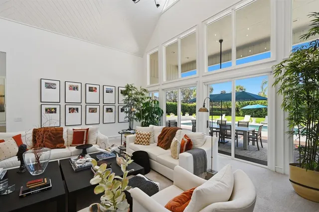 $2,999,999 | 3709 Beneva Oaks Way, Sarasota, FL 34233