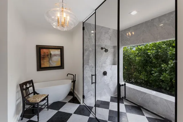 $2,999,999 | 3709 Beneva Oaks Way, Sarasota, FL 34233