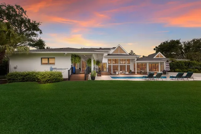 $2,999,999 | 3709 Beneva Oaks Way, Sarasota, FL 34233