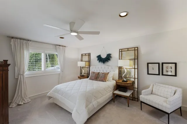 $2,999,999 | 3709 Beneva Oaks Way, Sarasota, FL 34233