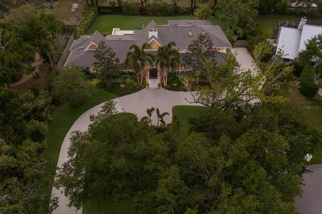 $2,999,999 | 3709 Beneva Oaks Way, Sarasota, FL 34233