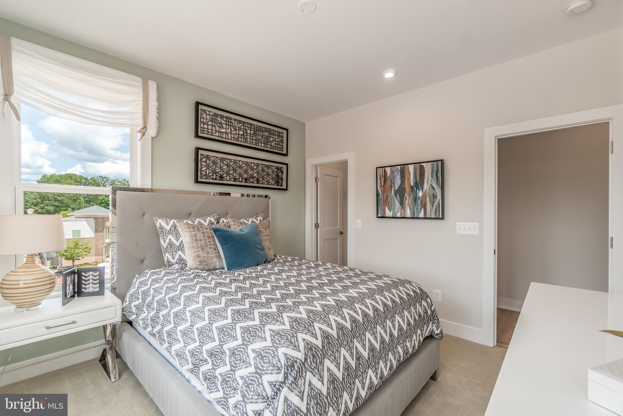 1608 Bandit Loop Reston, VA 20190 - Photo 30 of 39