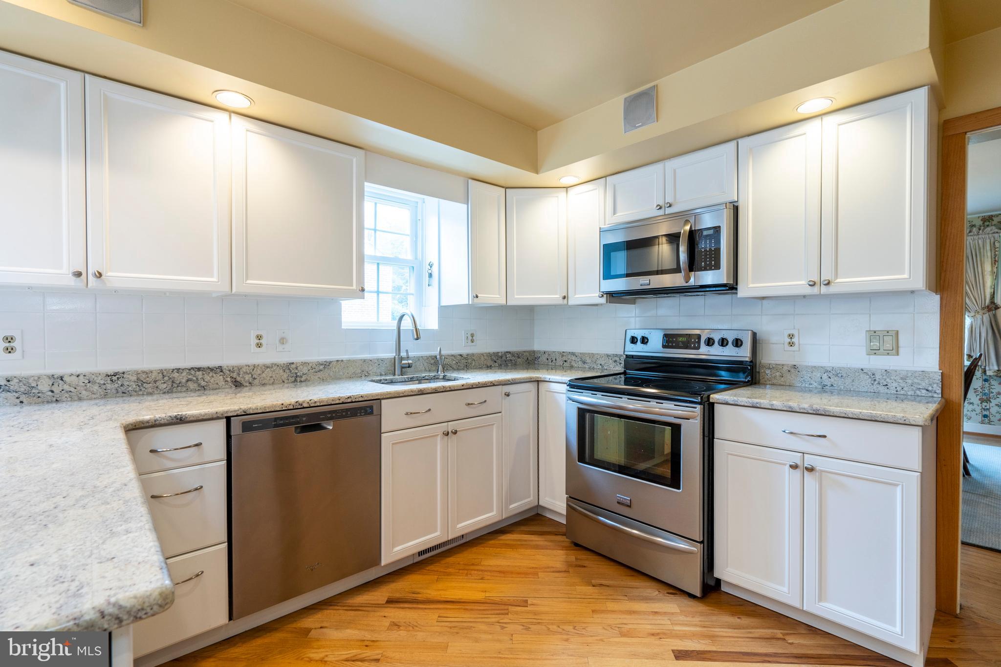128 Parkview Road Cheltenham, PA 19012 - Photo 11 of 37 Gallery Image 11