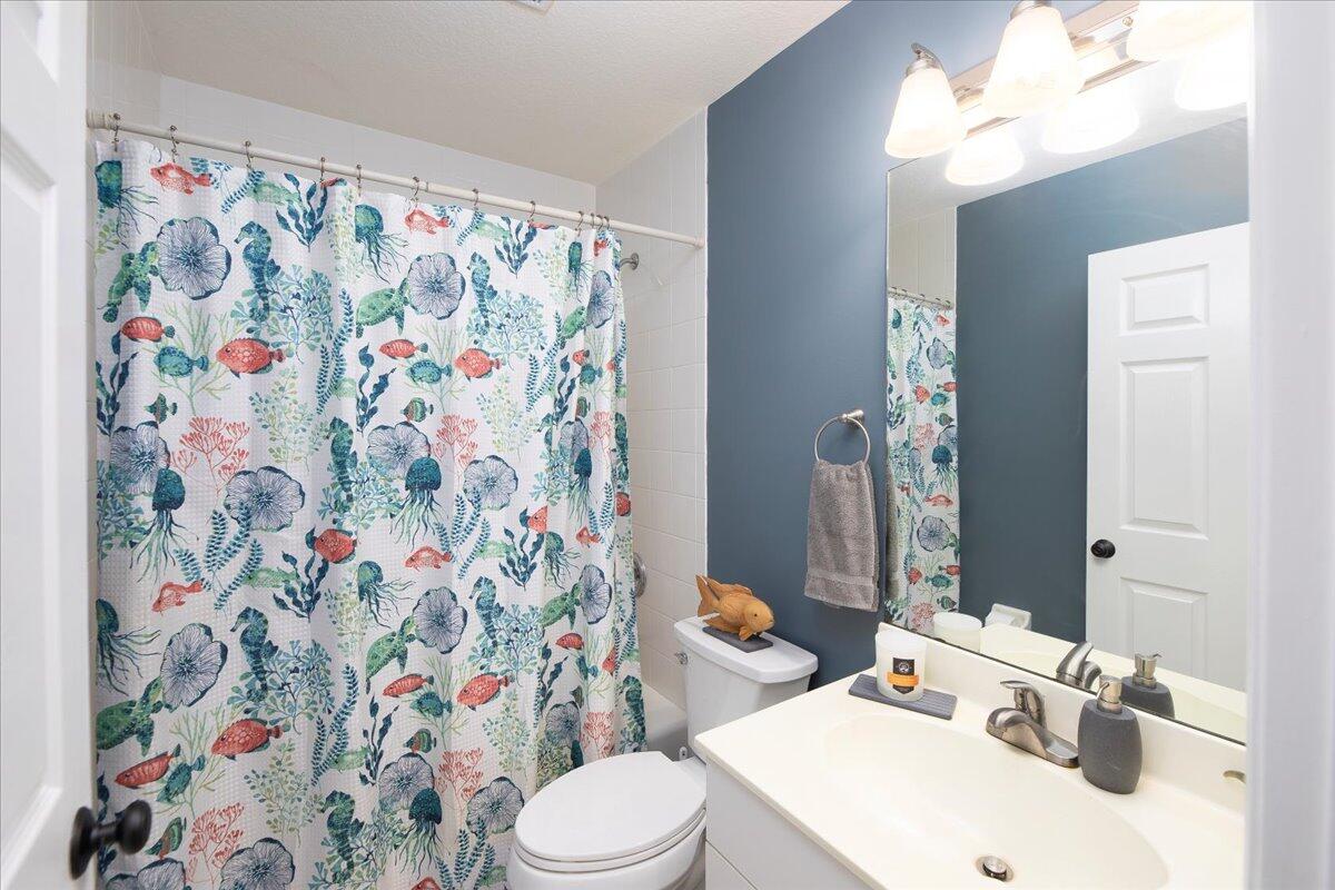 2815 Southwest Regal Terrace Stuart, FL 34997 - Photo 30 of 55 40-Image40