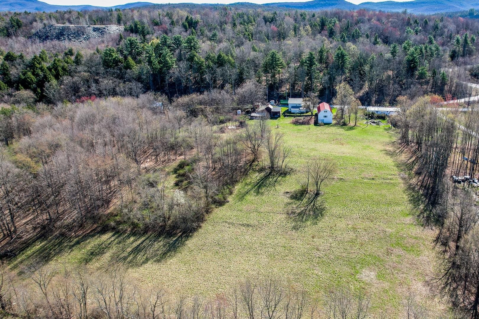 416 Upper Road Poultney, VT 05764 - Photo 12 of 31