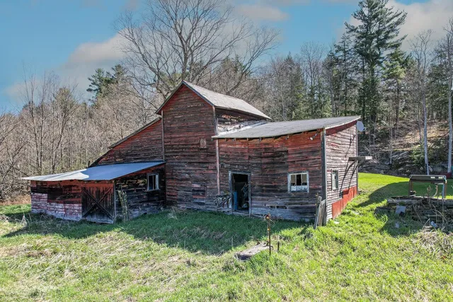$345,000 | 416 Upper Road, Poultney, VT 05764