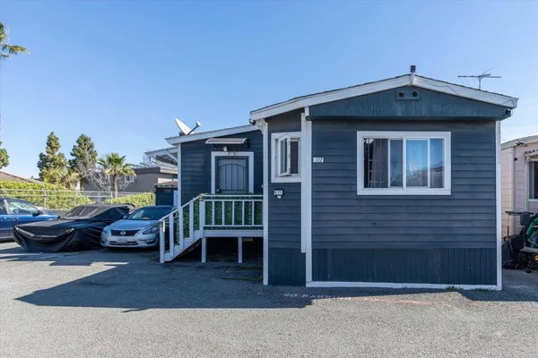 $129,000 | 999 East Division Street, Unit B27, National City, CA 91950