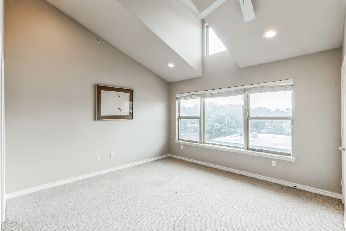 305 East 31st Street, Unit 6 Austin, TX 78705 - Photo 20 of 26 a view of an empty room with a window