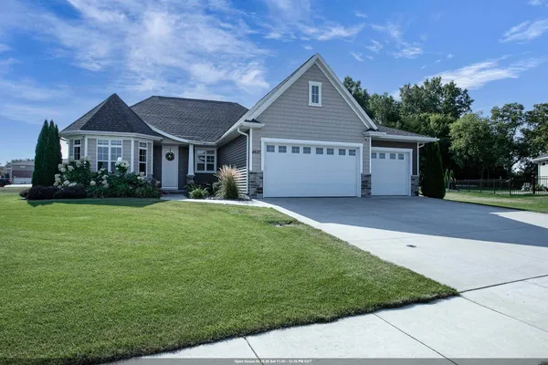 $649,900 | 4637 Trellis Drive, De Pere, WI 54115