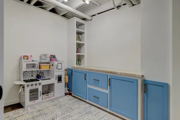 $649,900 | 4637 Trellis Drive, De Pere, WI 54115