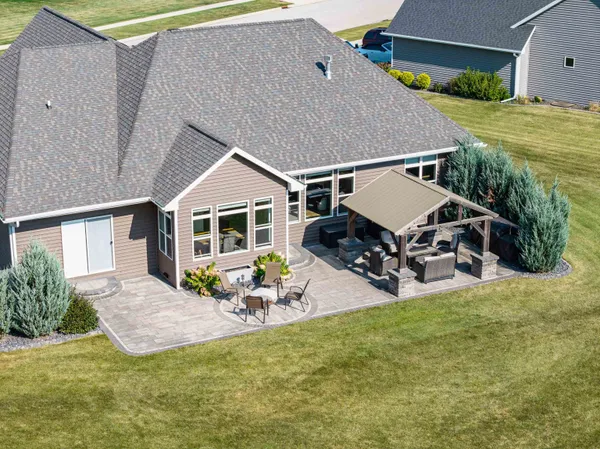 $649,900 | 4637 Trellis Drive, De Pere, WI 54115