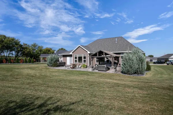$649,900 | 4637 Trellis Drive, De Pere, WI 54115