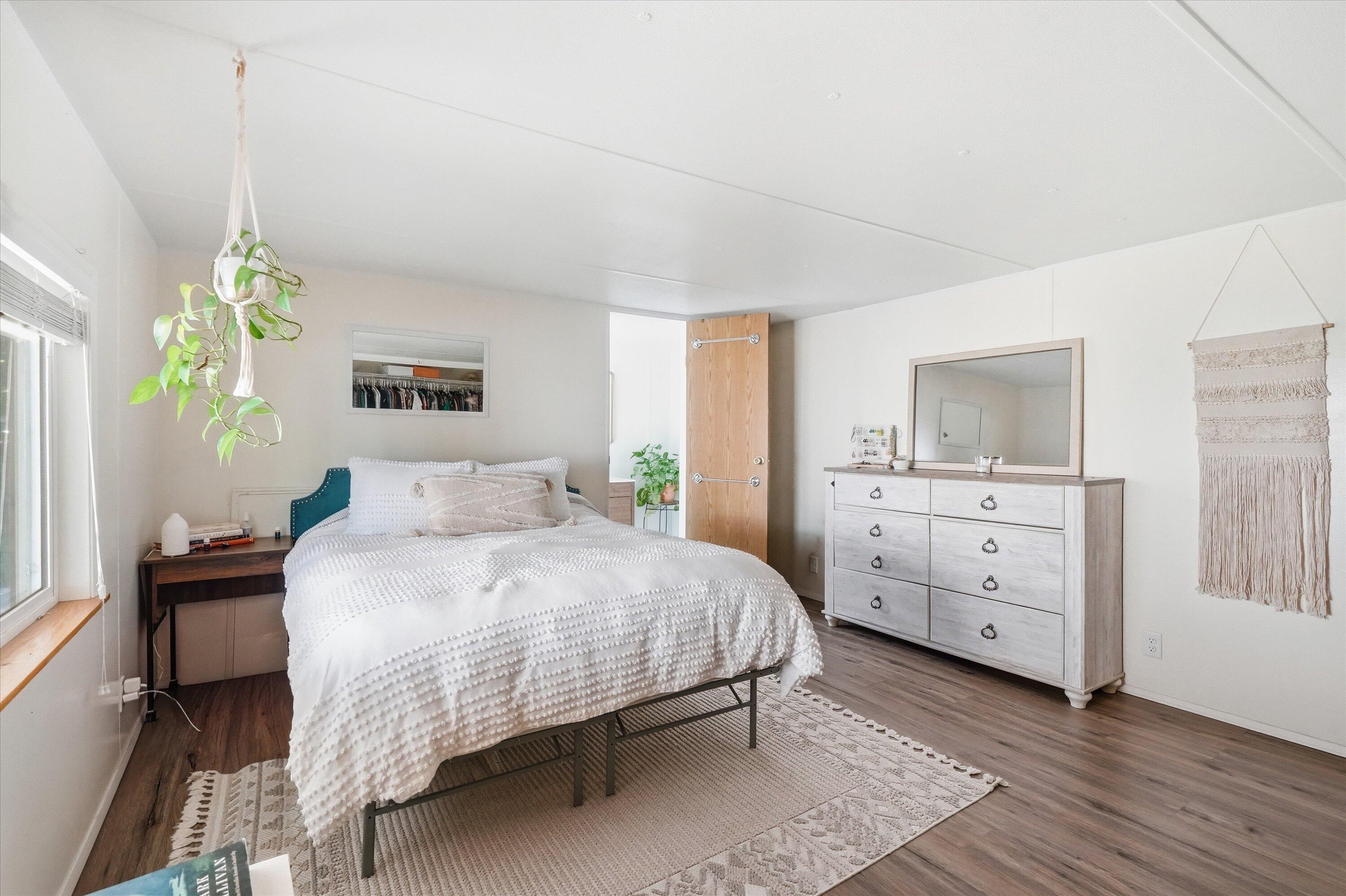 145 Taylor Street Talent, OR 97540 - Photo 11 of 19
