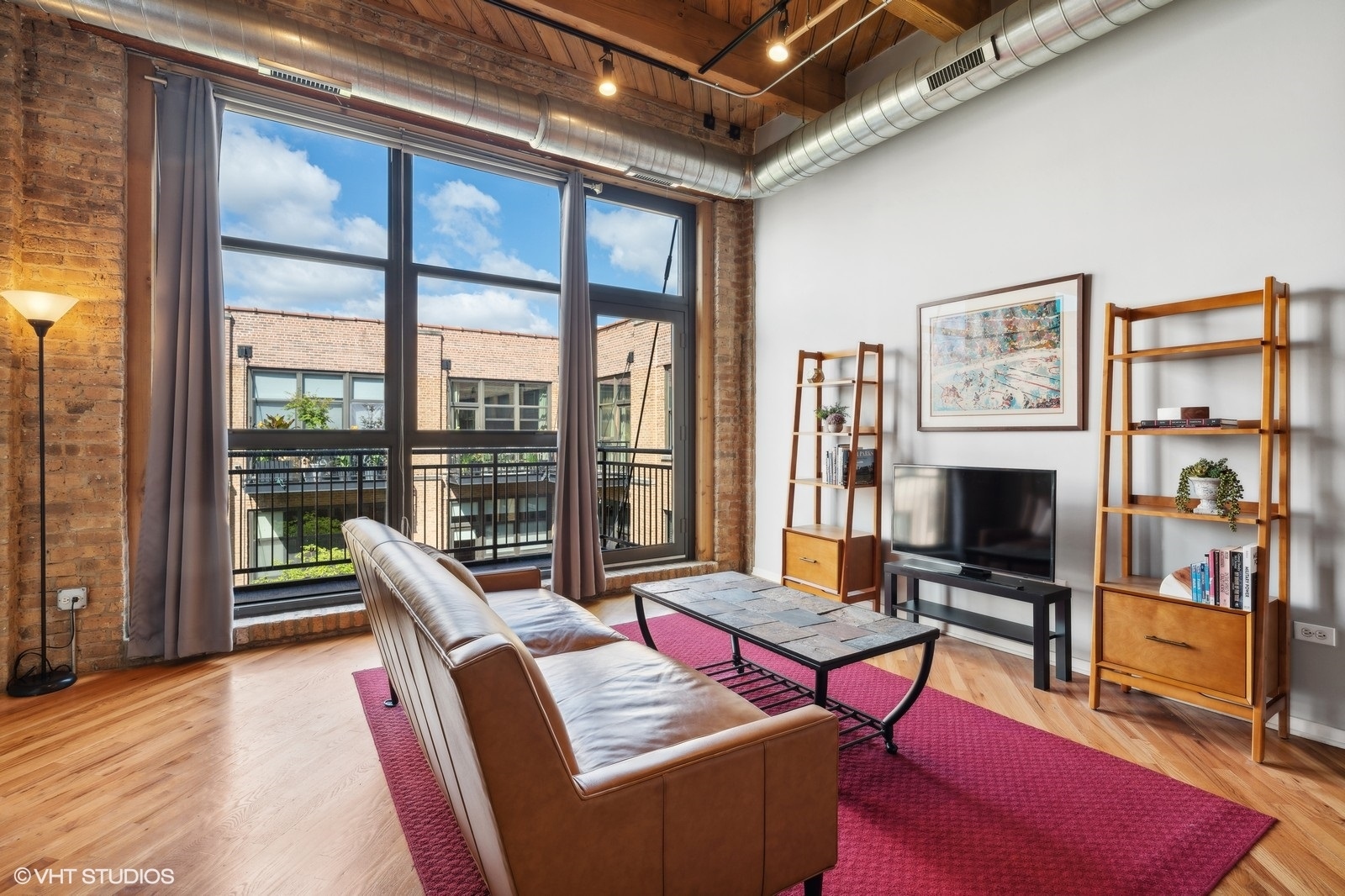 1040 West Adams Street, Unit 422 Chicago, IL 60607 - Photo 4 of 34
