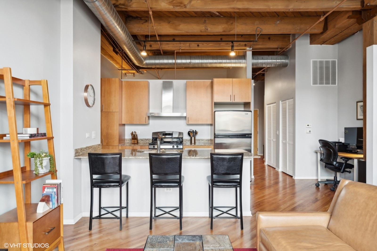 1040 West Adams Street, Unit 422 Chicago, IL 60607 - Photo 10 of 34