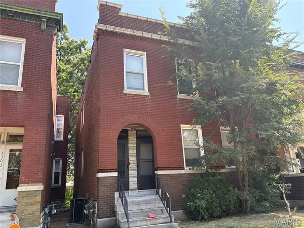 $114,900 | 4302 Nebraska Avenue, St. Louis, MO 63111