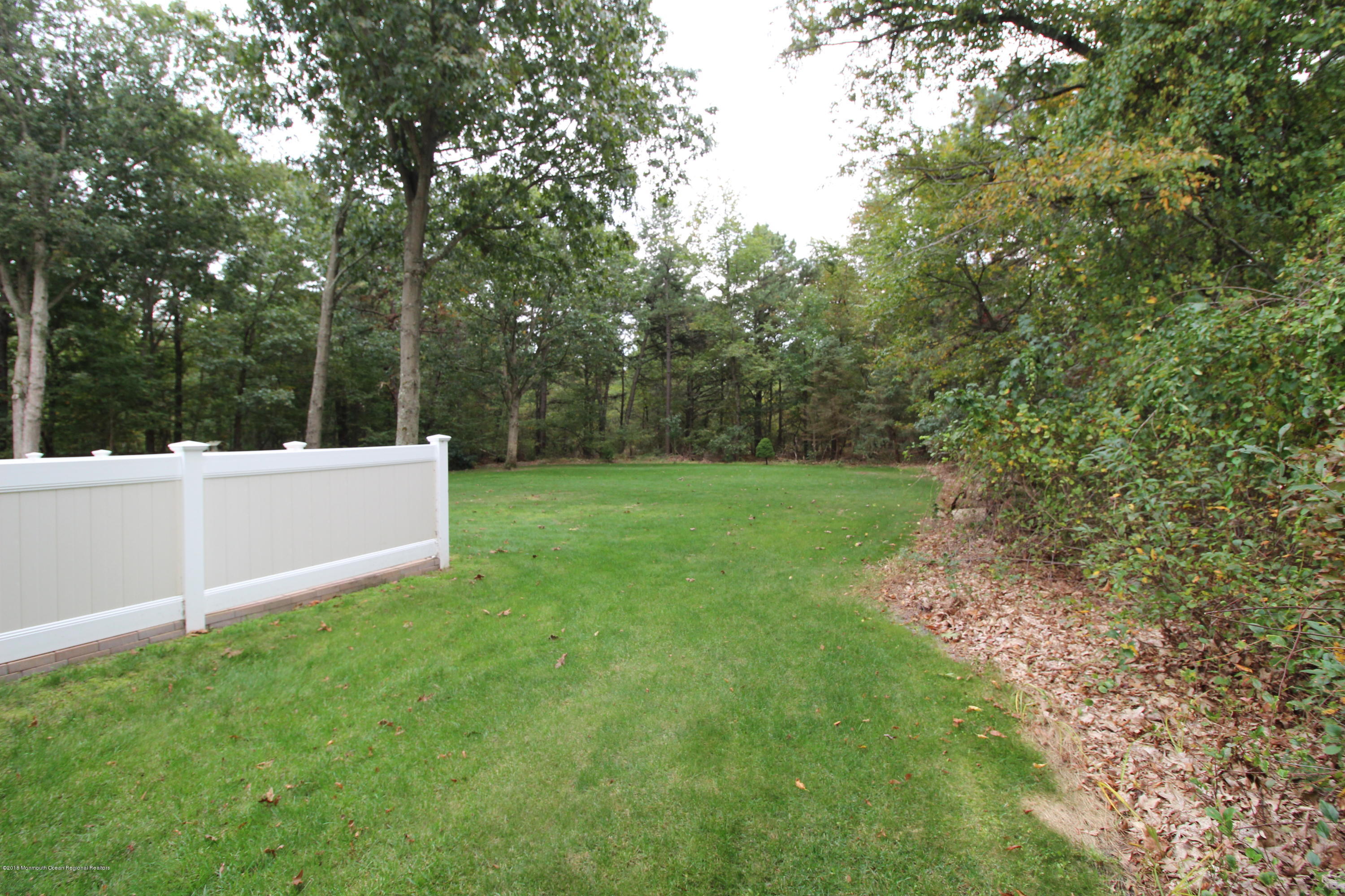 111 Richter Road Jackson, NJ 08527 - Photo 6 of 38 IMG_0042