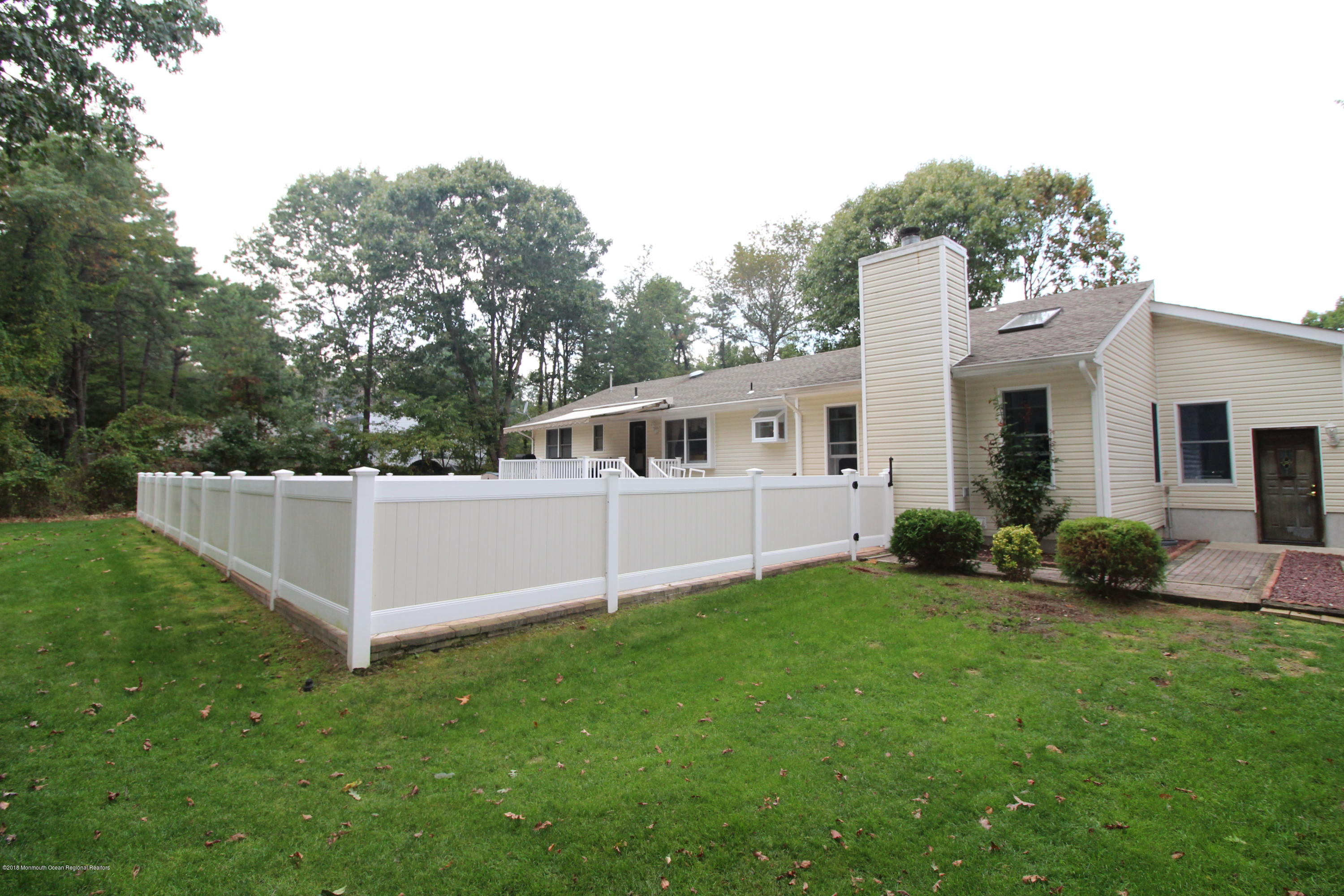 111 Richter Road Jackson, NJ 08527 - Photo 9 of 38 IMG_0050