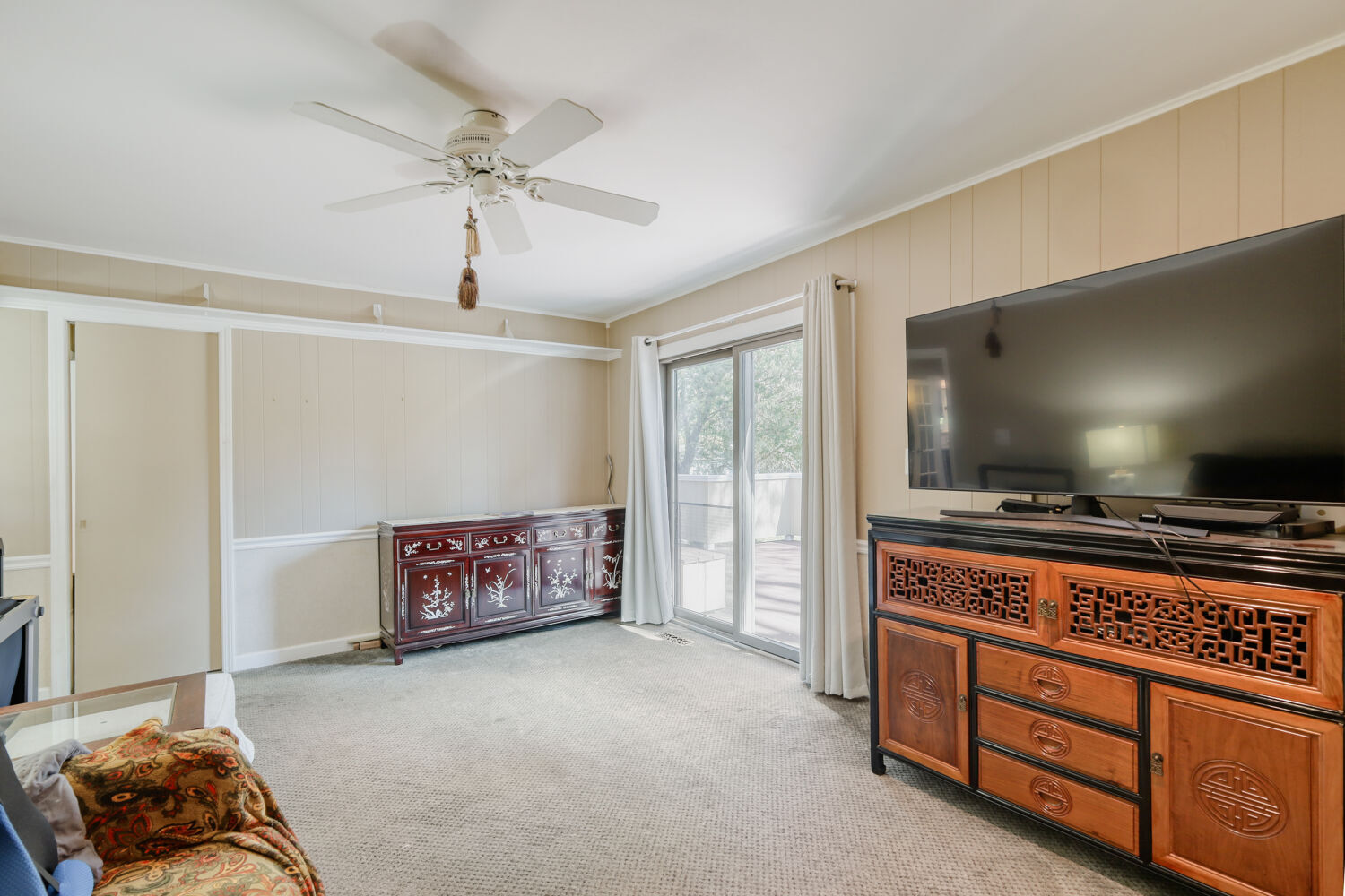 8035 Wolf Road La Grange, IL 60525 - Photo 8 of 38