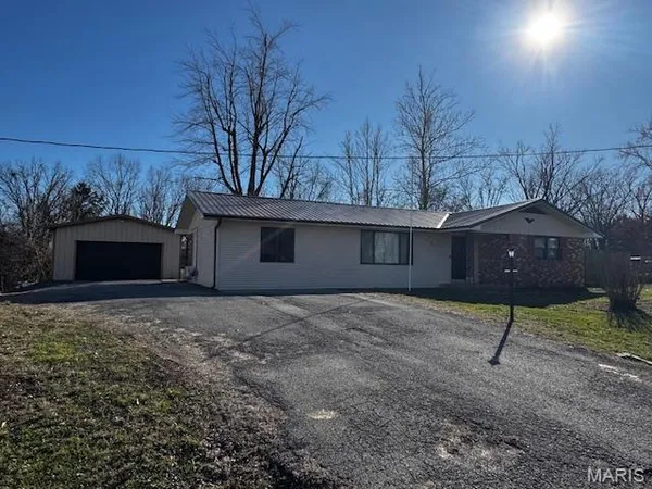$185,000 | Undisclosed Address, Perryville, MO 63775