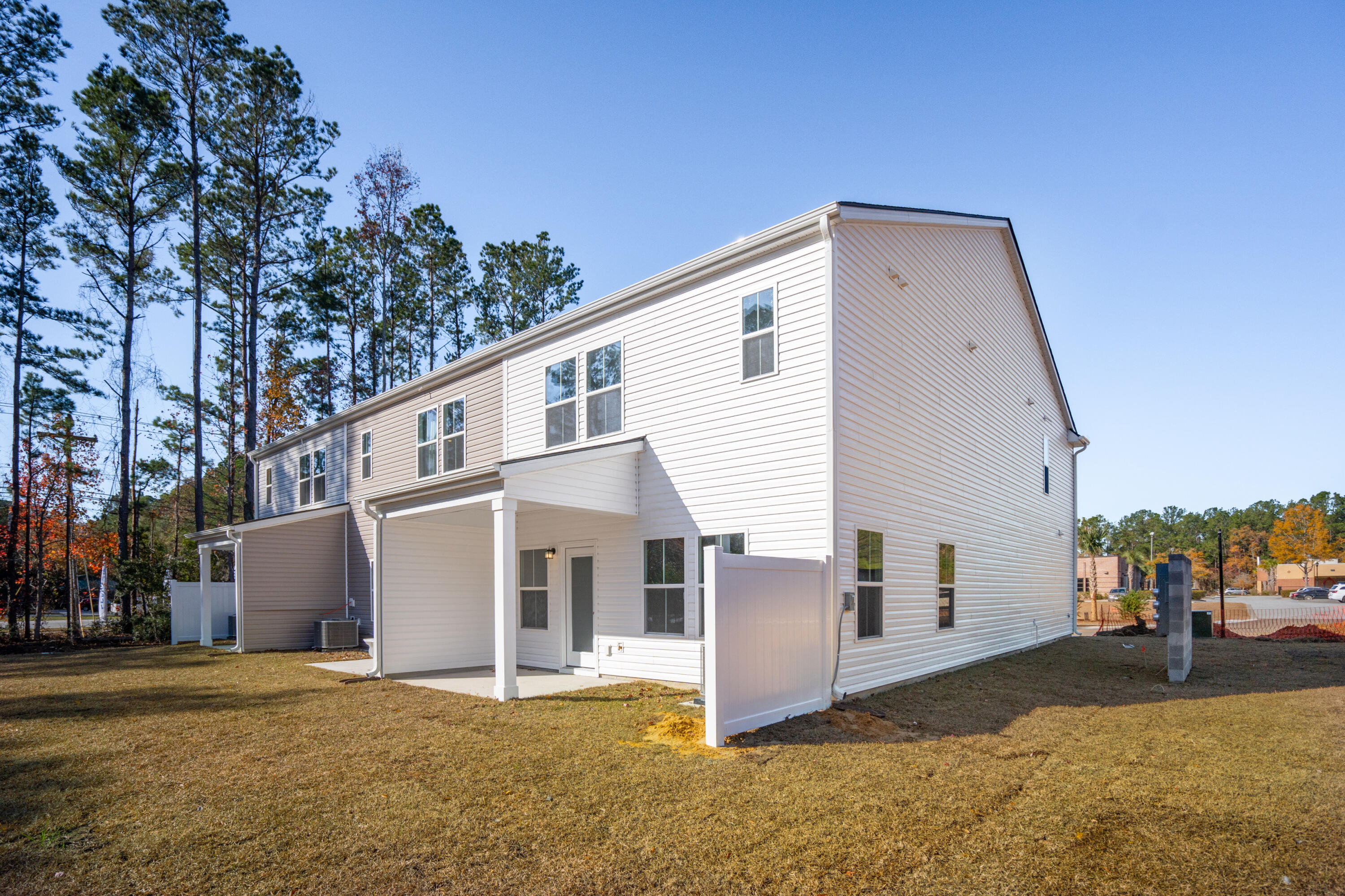 5581 Ruby Falls Road North Charleston, SC 29420 - Photo 32 of 33 5512RubyFallsDr-KeenEyeMarketing-050