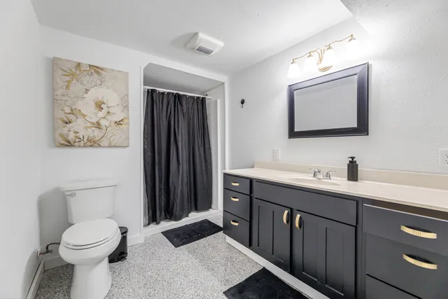 $269,900 | 25290 Foothill Avenue, La Grange, WI 54660