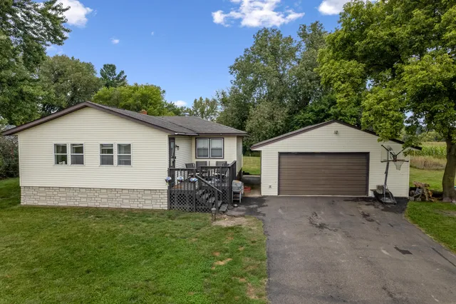 $269,900 | 25290 Foothill Avenue, La Grange, WI 54660