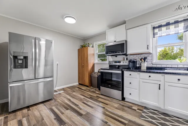 $269,900 | 25290 Foothill Avenue, La Grange, WI 54660