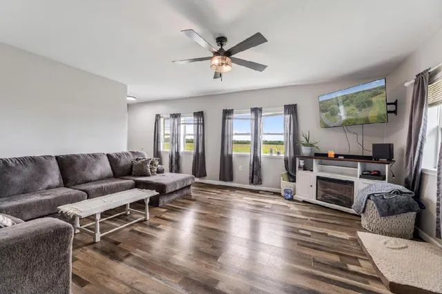 $269,900 | 25290 Foothill Avenue, La Grange, WI 54660