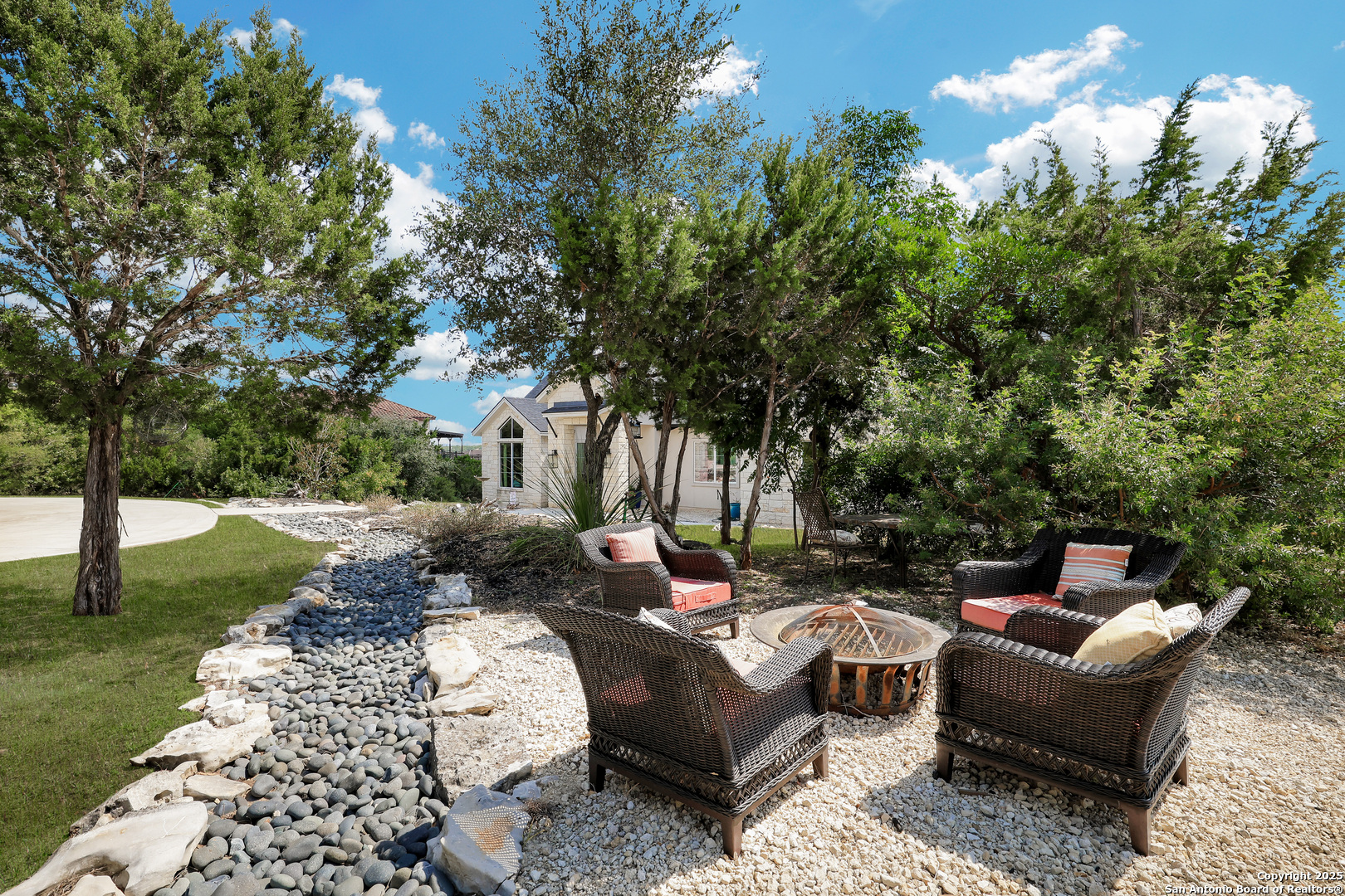 12330 Cross Cut Helotes, TX 78023 - Photo 13 of 65