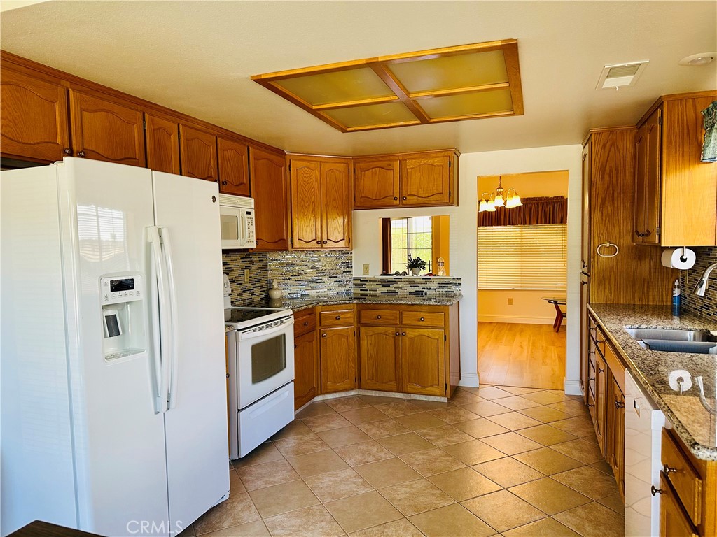 1033 Deerfield Court Merced, CA 95340 - Photo 14 of 30