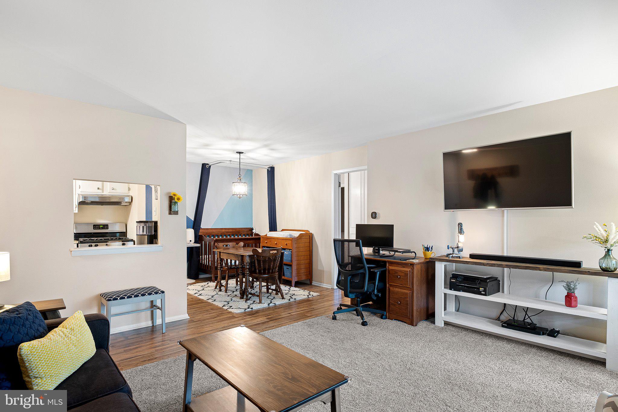 54 Old Forge Crossing Devon, PA 19333 - Photo 5 of 25