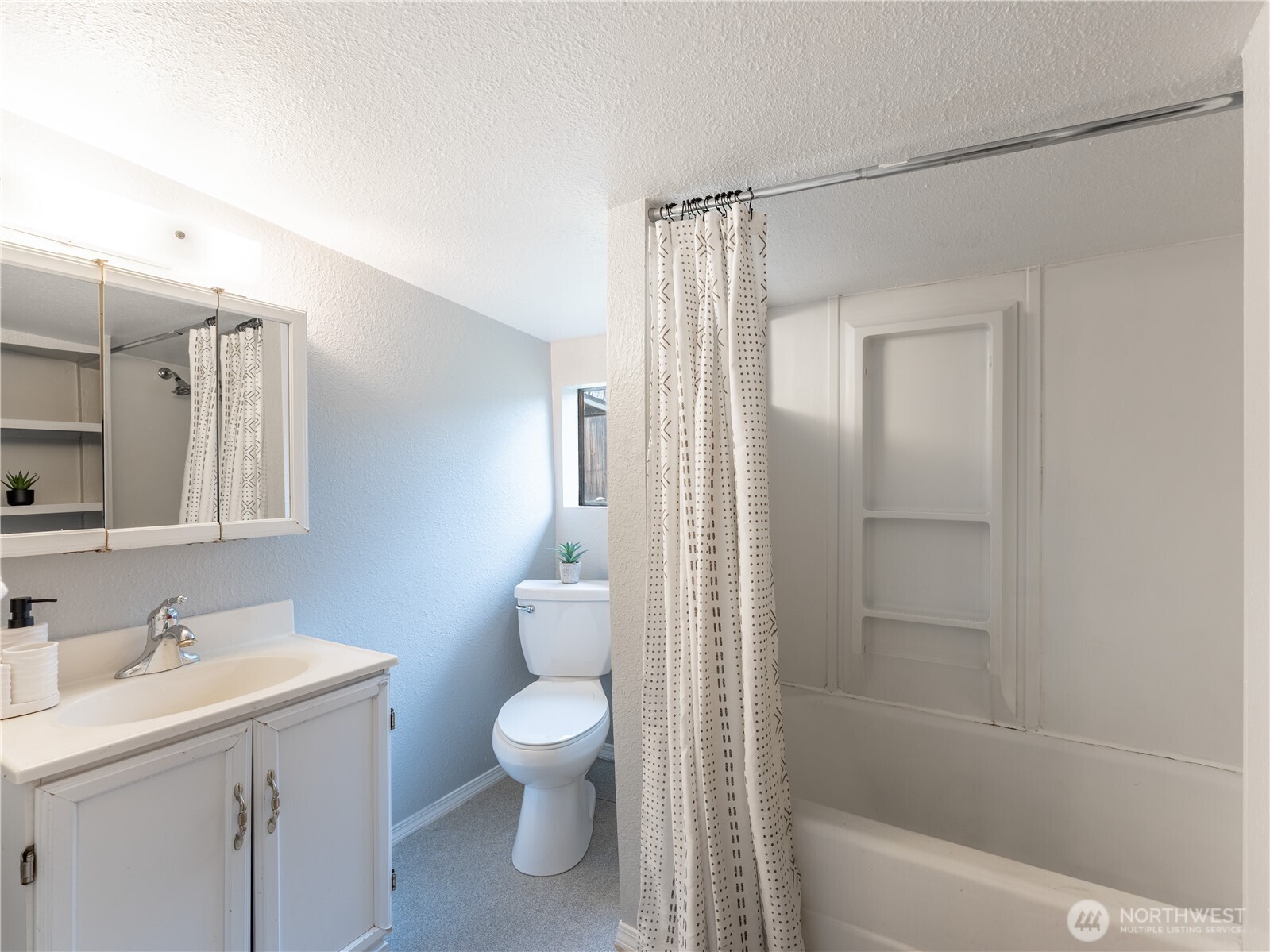 616 South Chelan Avenue Wenatchee, WA 98801 - Photo 20 of 35