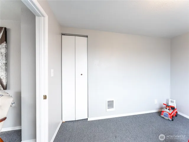 $329,900 | 616 South Chelan Avenue, Wenatchee, WA 98801