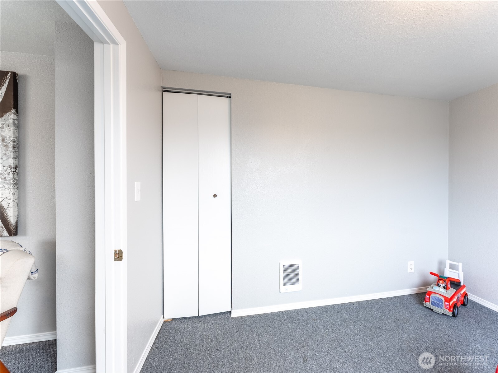 616 South Chelan Avenue Wenatchee, WA 98801 - Photo 23 of 35